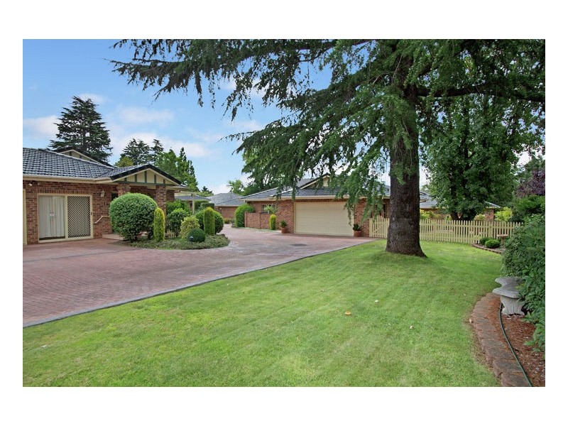 2/125 Brown Street, Armidale NSW 2350