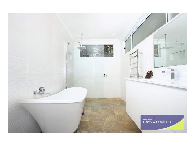 97 Donnelly Street, Armidale NSW 2350