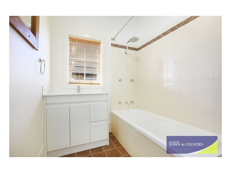 97 Donnelly Street, Armidale NSW 2350