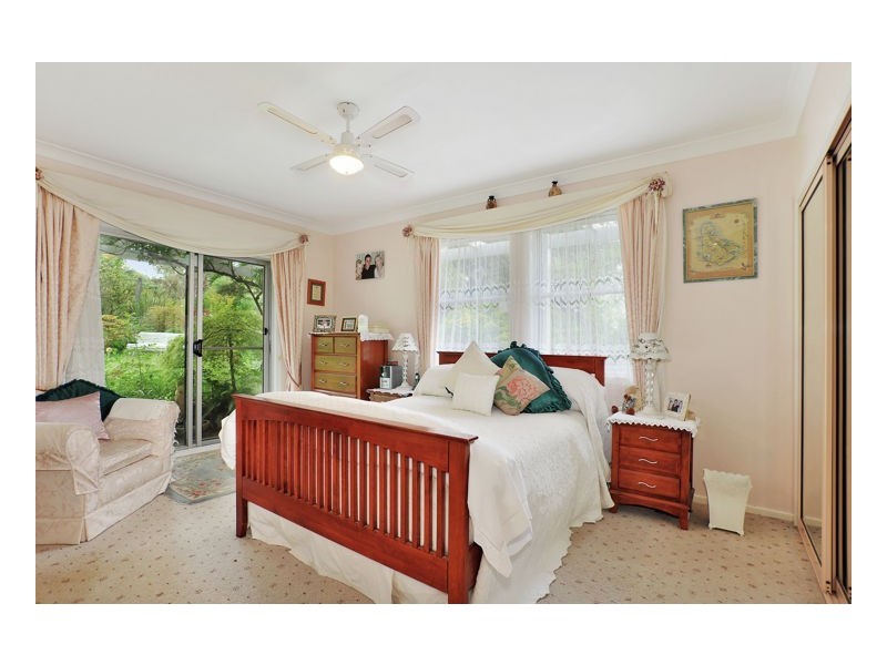 2 Lynches Road, Armidale NSW 2350