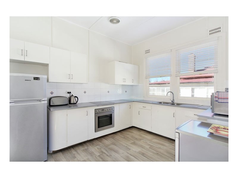 37-39 Marsh Street, Armidale NSW 2350