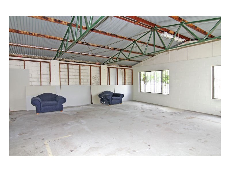 132 Bridge Street, Uralla NSW 2358