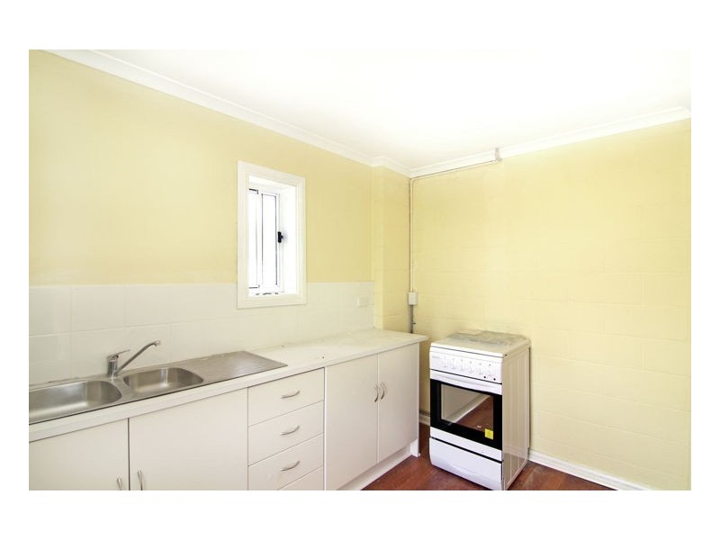 132 Bridge Street, Uralla NSW 2358