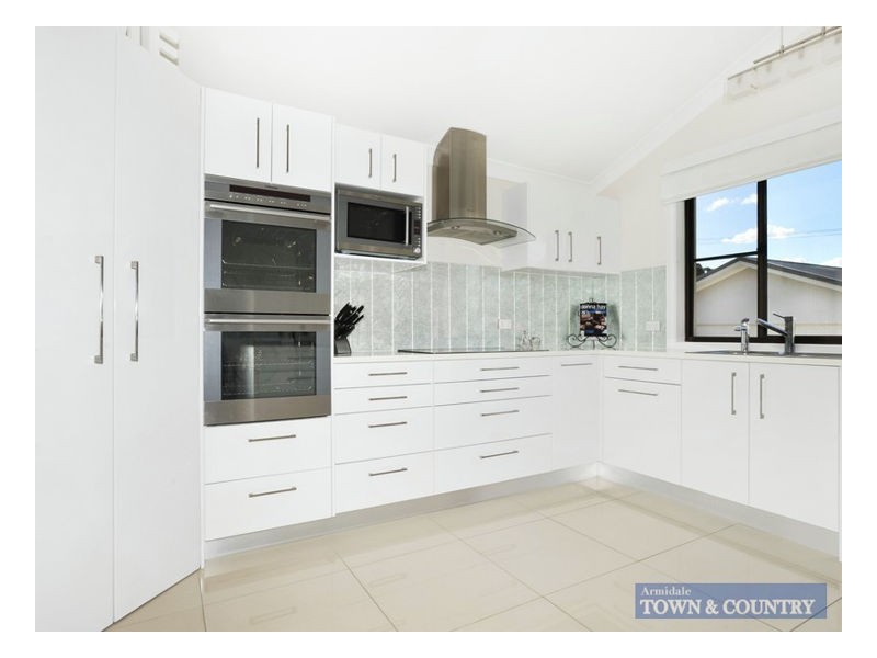 5 Moyes Street, Armidale NSW 2350