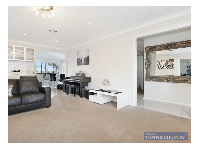 5 Moyes Street, Armidale NSW 2350