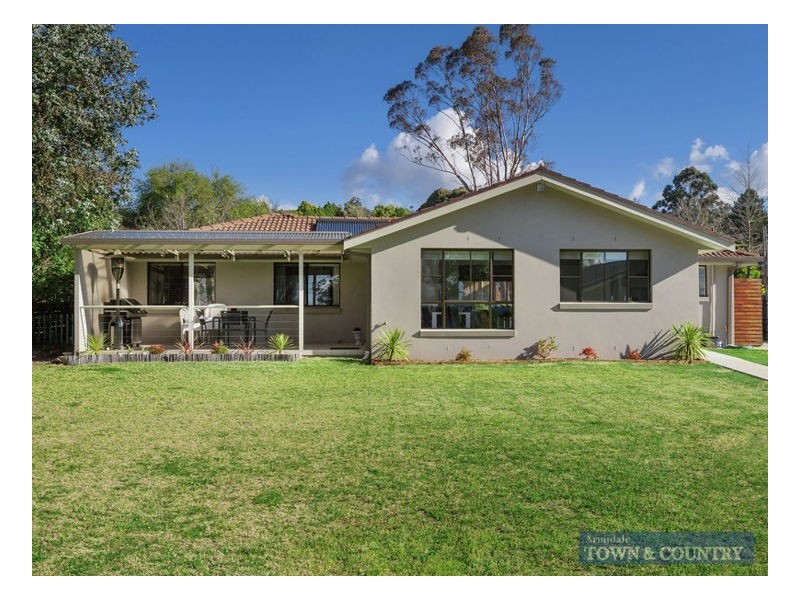 5 Moyes Street, Armidale NSW 2350