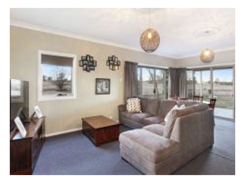 854 Boorolong Road, Armidale NSW 2350