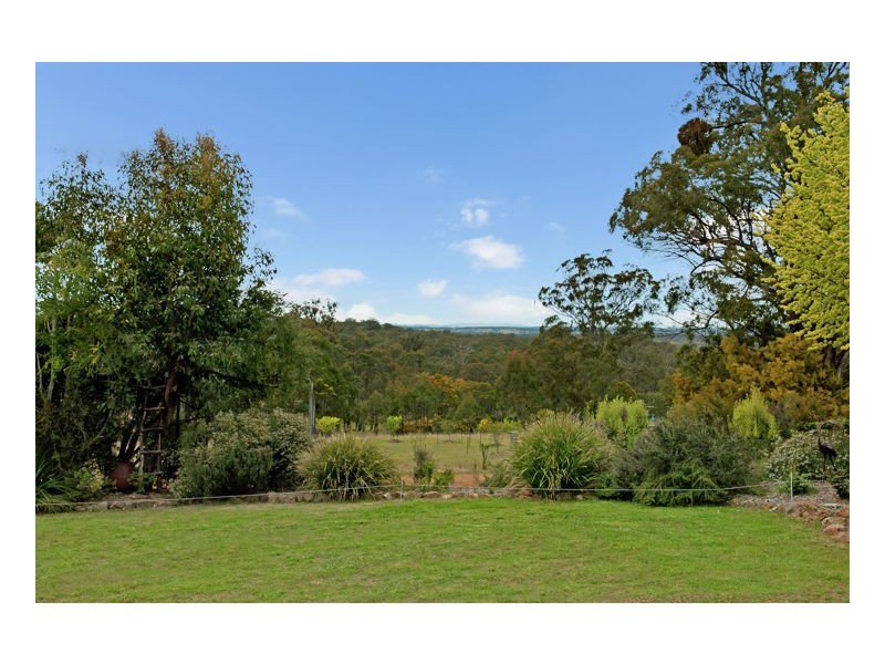 84 Ursula Road, Armidale NSW 2350