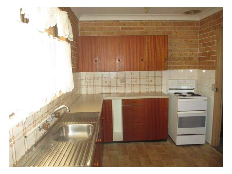 2/192 Chapel Street, Armidale NSW 2350
