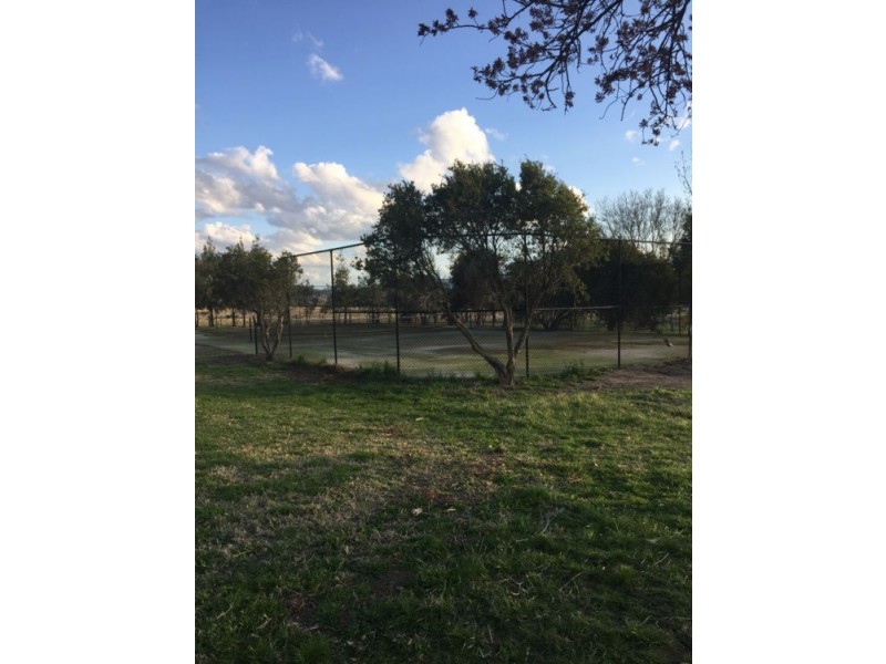 637 Torryburn Road, Uralla NSW 2358