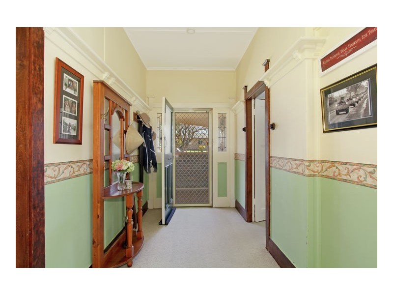 82 Jeffrey Street, Armidale NSW 2350