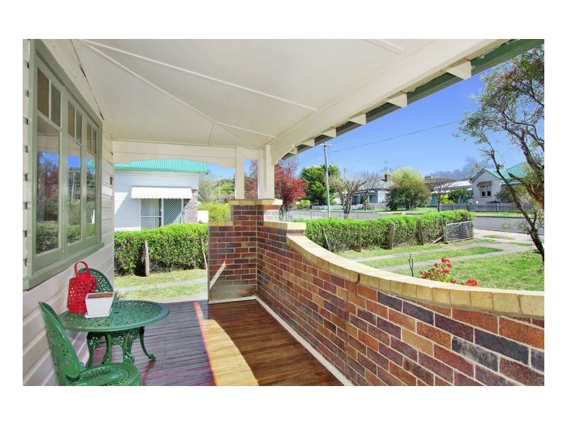 82 Jeffrey Street, Armidale NSW 2350