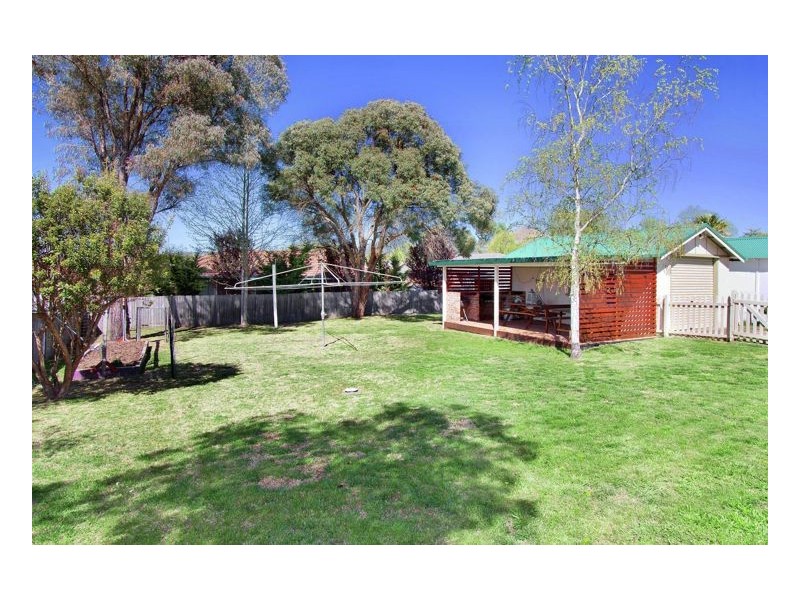82 Jeffrey Street, Armidale NSW 2350