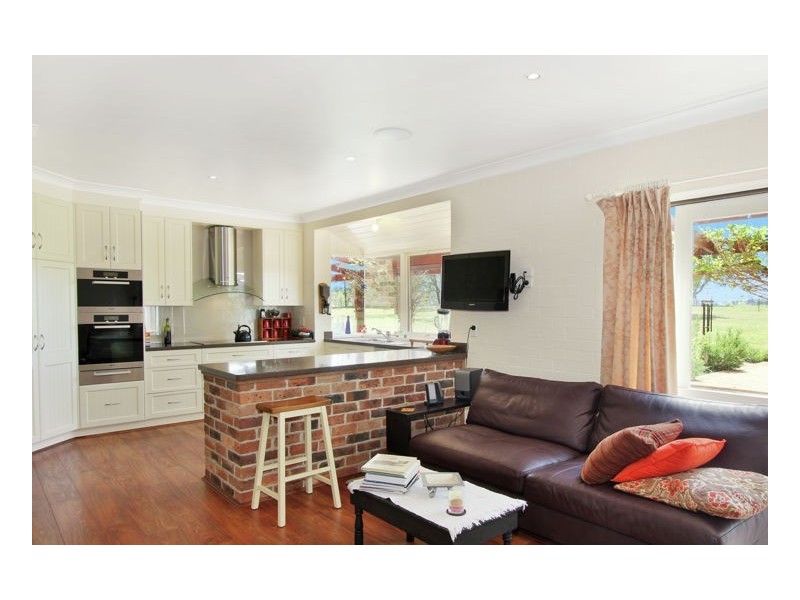 818 Bundarra Road, Armidale NSW 2350