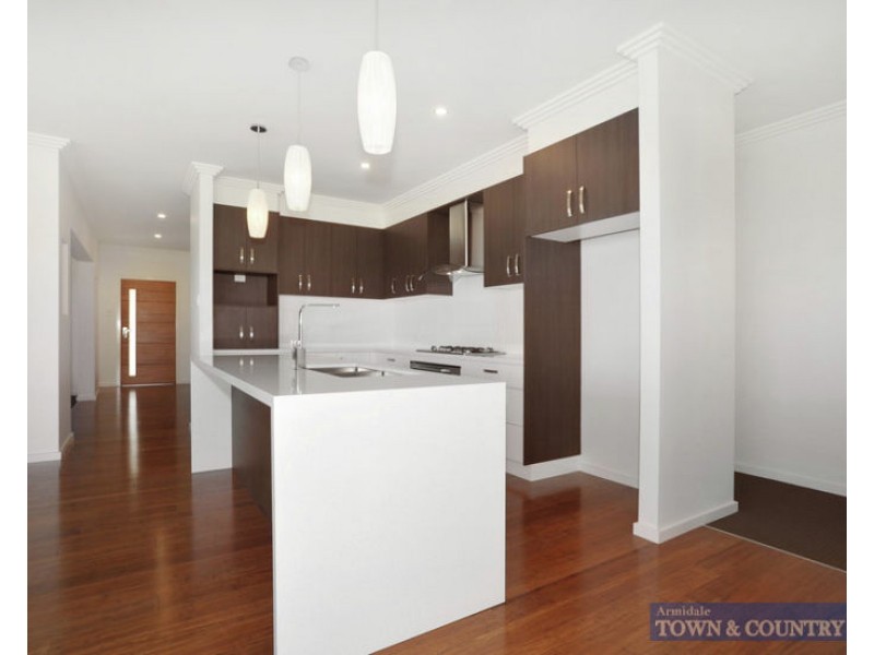 8 Grandview Crescent, Armidale NSW 2350