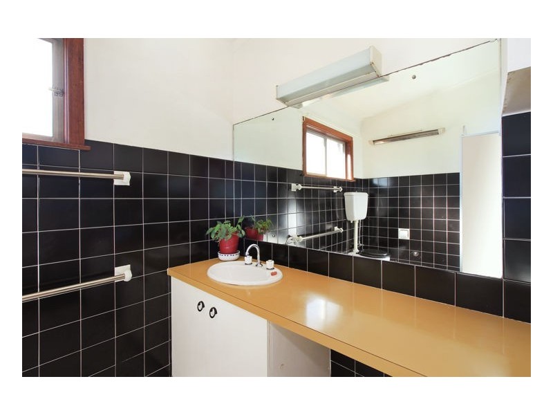 74 Markham Street, Armidale NSW 2350