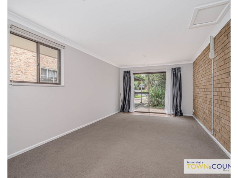 14 Yallambee Avenue, Armidale NSW 2350