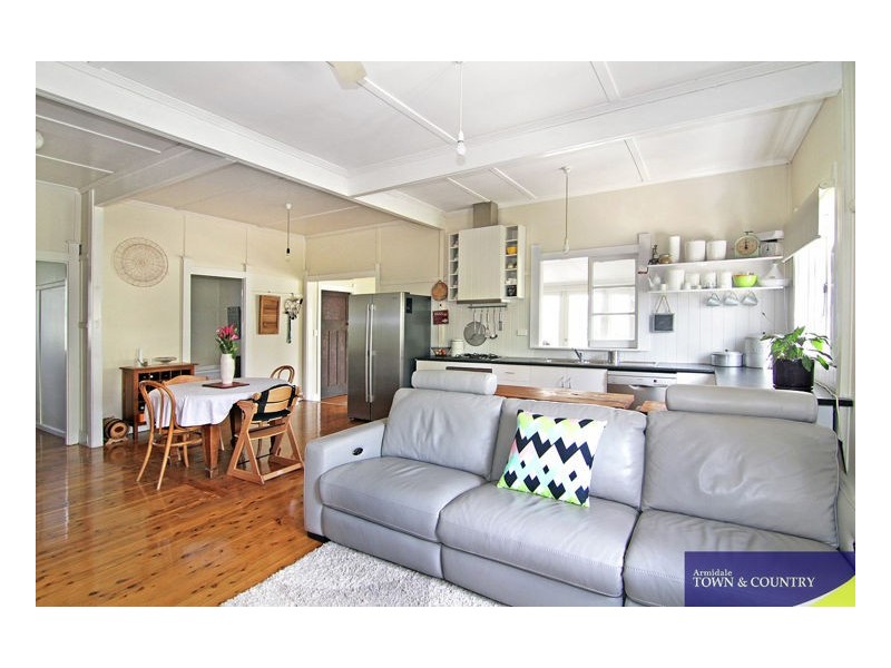 98 Donnelly Street, Armidale NSW 2350