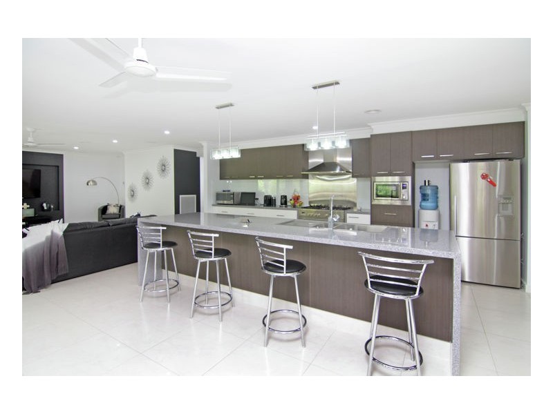 69 Box Hill Drive, Armidale NSW 2350