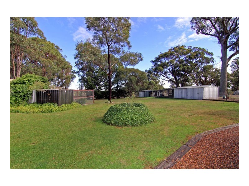 26 Barloo Road, Armidale NSW 2350