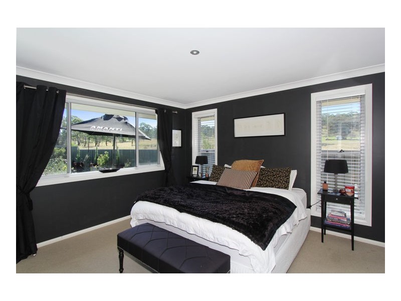 40 Albion Close, Armidale NSW 2350