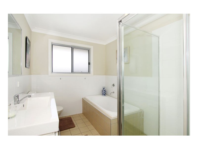 40 Albion Close, Armidale NSW 2350