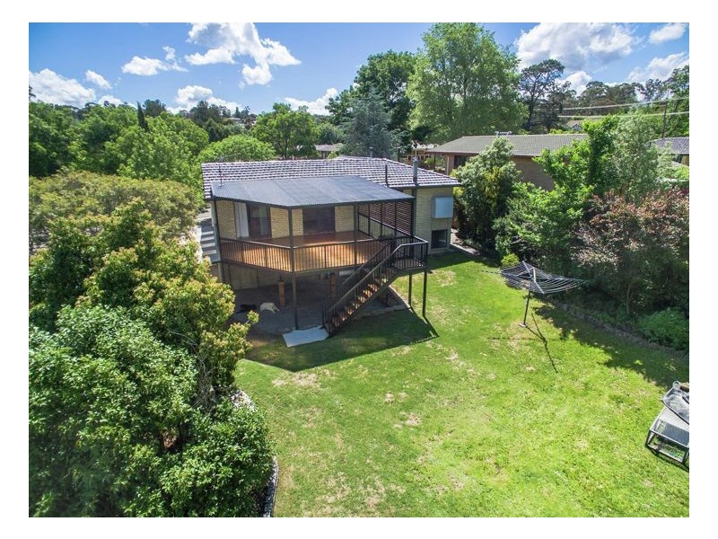 19 Werrina Crescent, Armidale NSW 2350