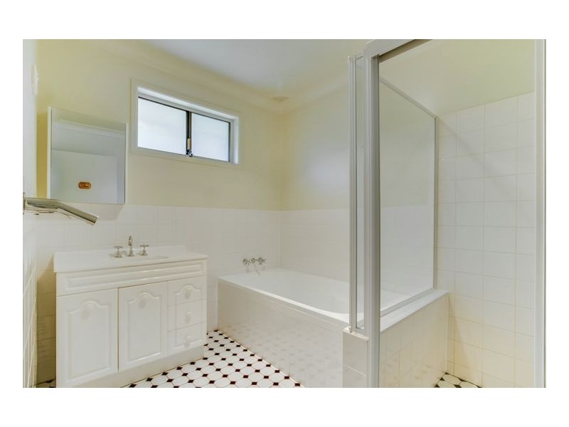 19 Werrina Crescent, Armidale NSW 2350