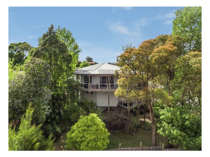 2 Nyssa Street, Armidale NSW 2350