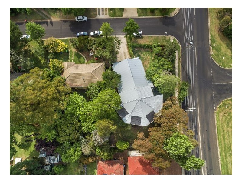 2 Nyssa Street, Armidale NSW 2350