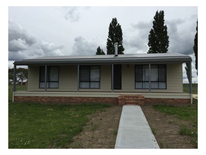 344 Falconer Street, Guyra NSW 2365