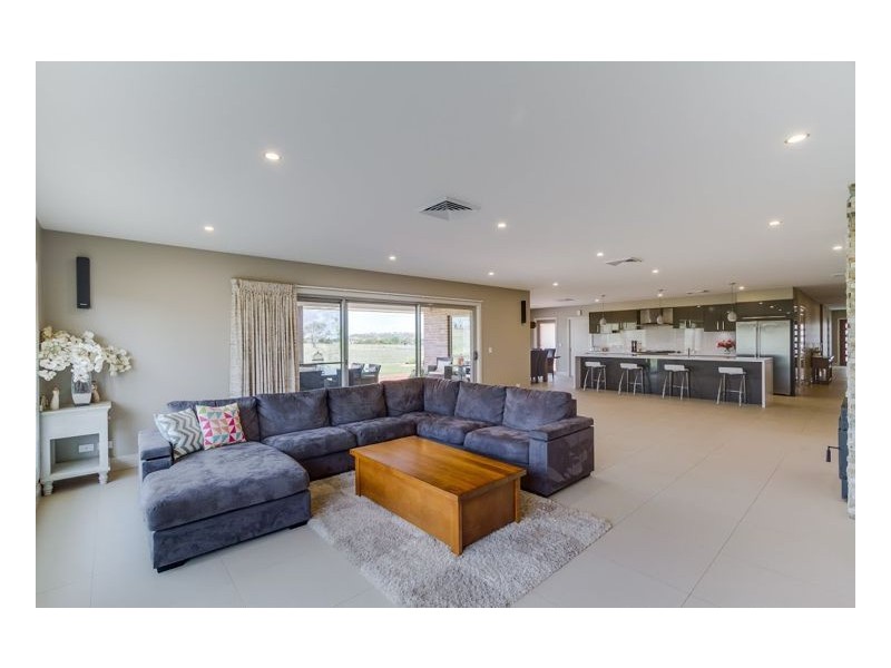 18-20 Post Way, Armidale NSW 2350