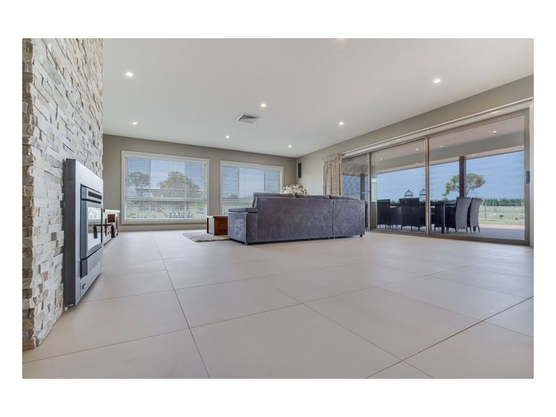 18-20 Post Way, Armidale NSW 2350