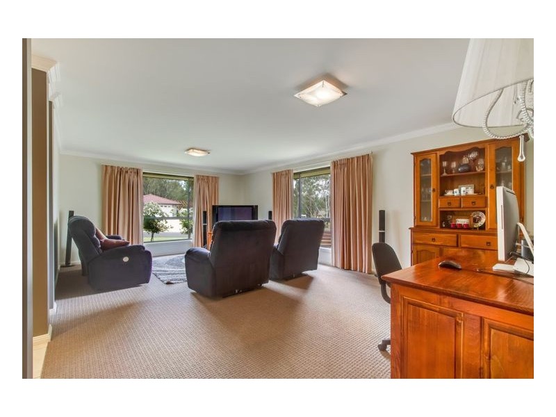 4 McCarthy Crescent, Armidale NSW 2350