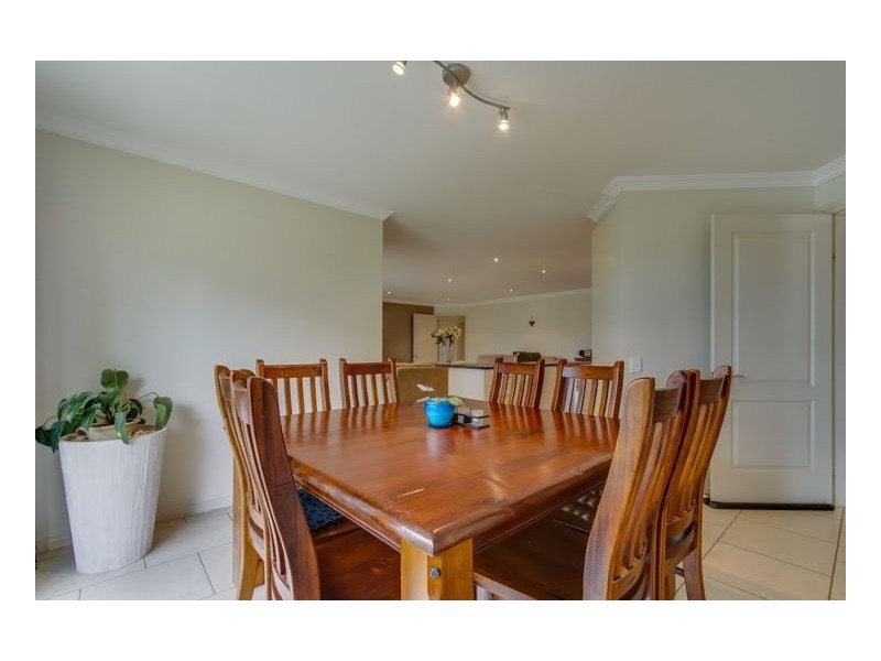 4 McCarthy Crescent, Armidale NSW 2350