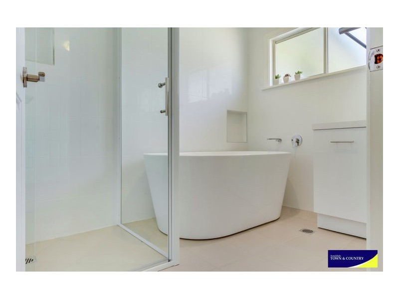 26 Lambs Avenue, Armidale NSW 2350