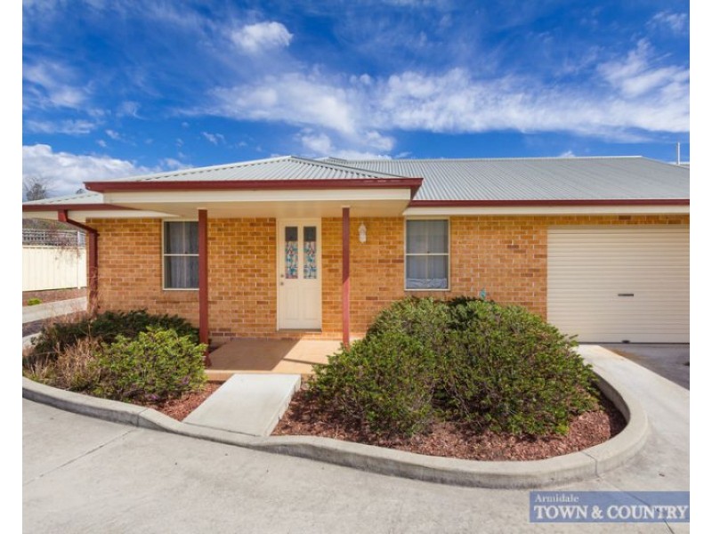 3/6 Speare Avenue, Armidale NSW 2350