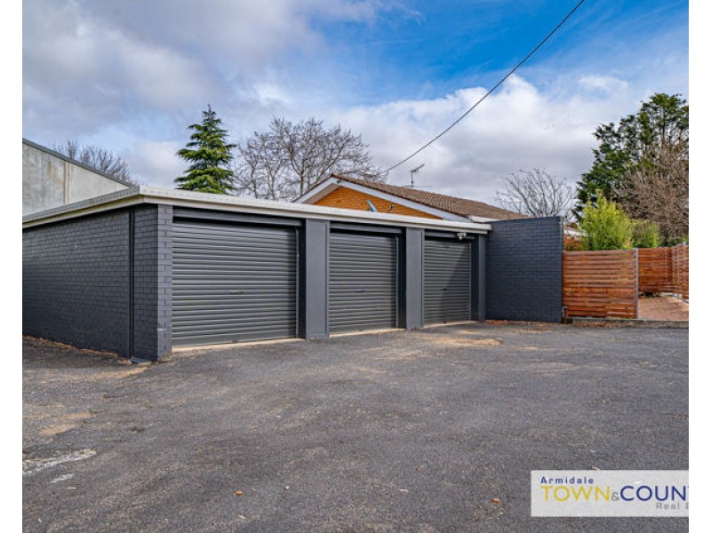 2/12 Dawson Avenue, Armidale NSW 2350