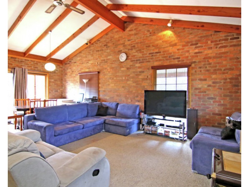 1 Forster Avenue, Armidale NSW 2350