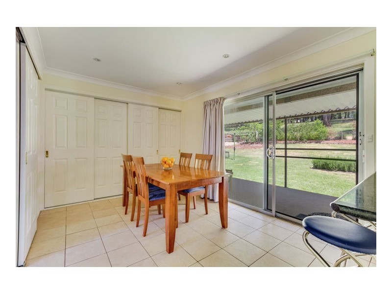 19 Campion Parade, Armidale NSW 2350