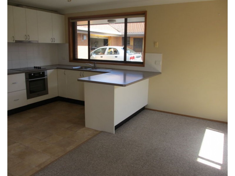 3/76 Faulkner Street, Armidale NSW 2350