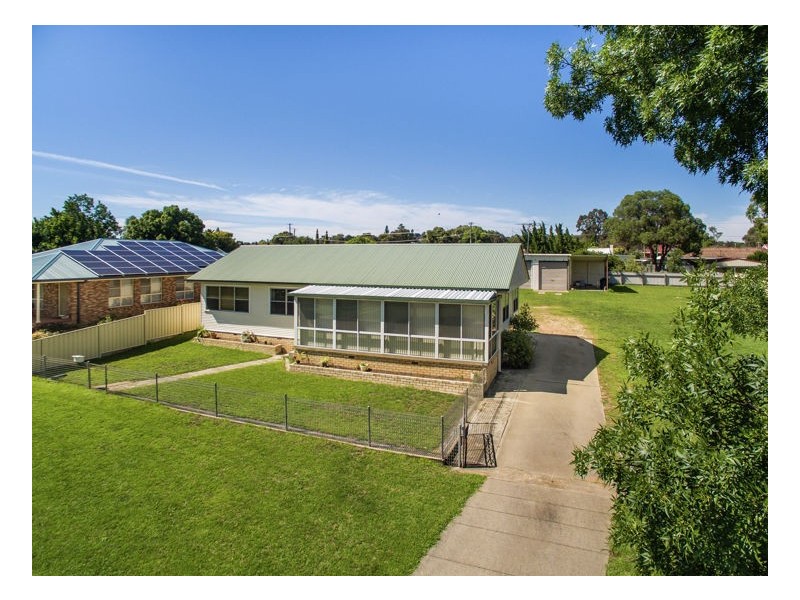 16-18 Wigan Avenue, Armidale NSW 2350