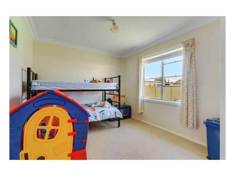 16-18 Wigan Avenue, Armidale NSW 2350