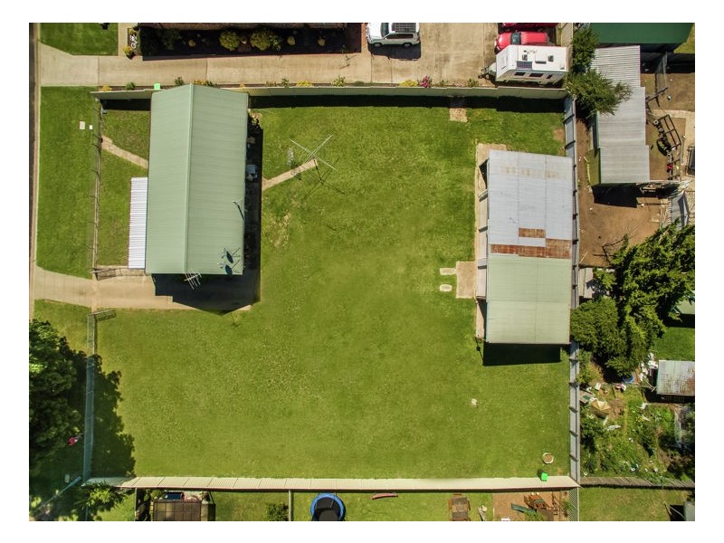 16-18 Wigan Avenue, Armidale NSW 2350