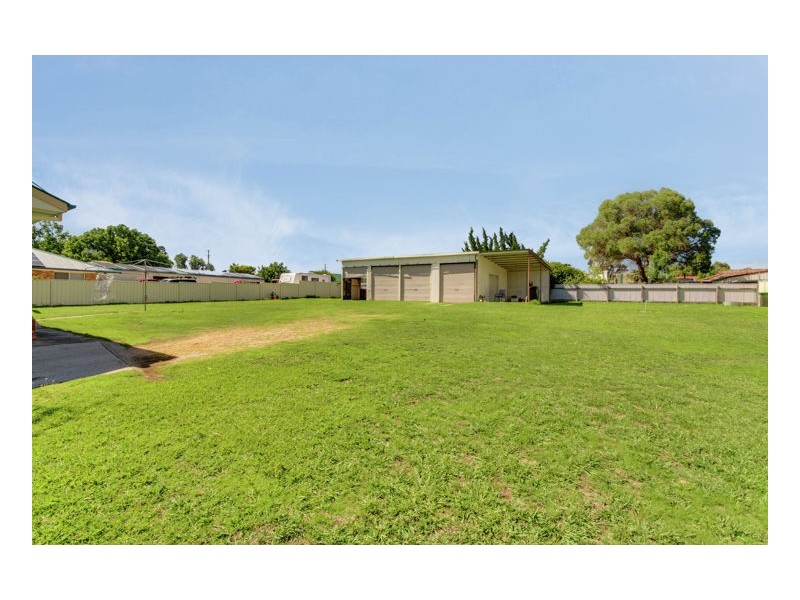 16-18 Wigan Avenue, Armidale NSW 2350