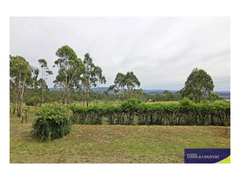 0a Gentles Road, Armidale NSW 2350