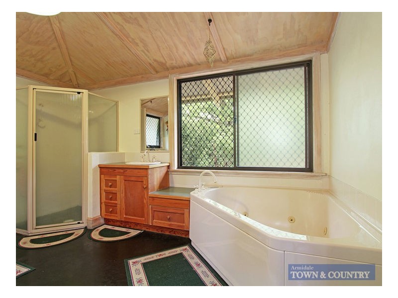 30 Gungurru Road, Armidale NSW 2350