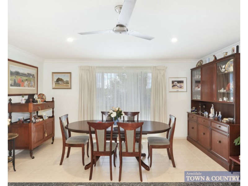 8 Norris Drive, Armidale NSW 2350