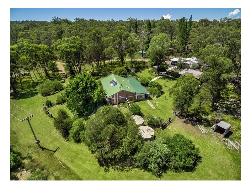26 Kooda Road, Armidale NSW 2350