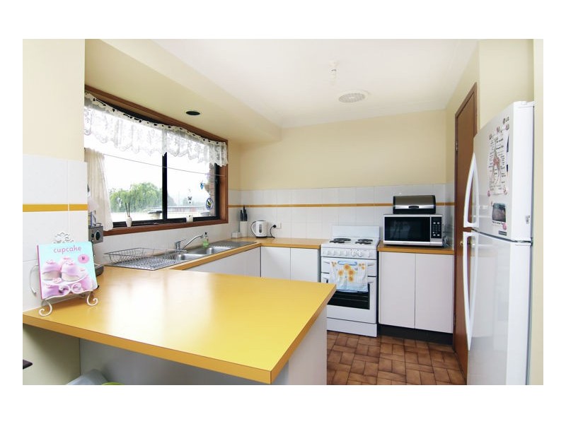 13 Conningdale Crescent, Armidale NSW 2350